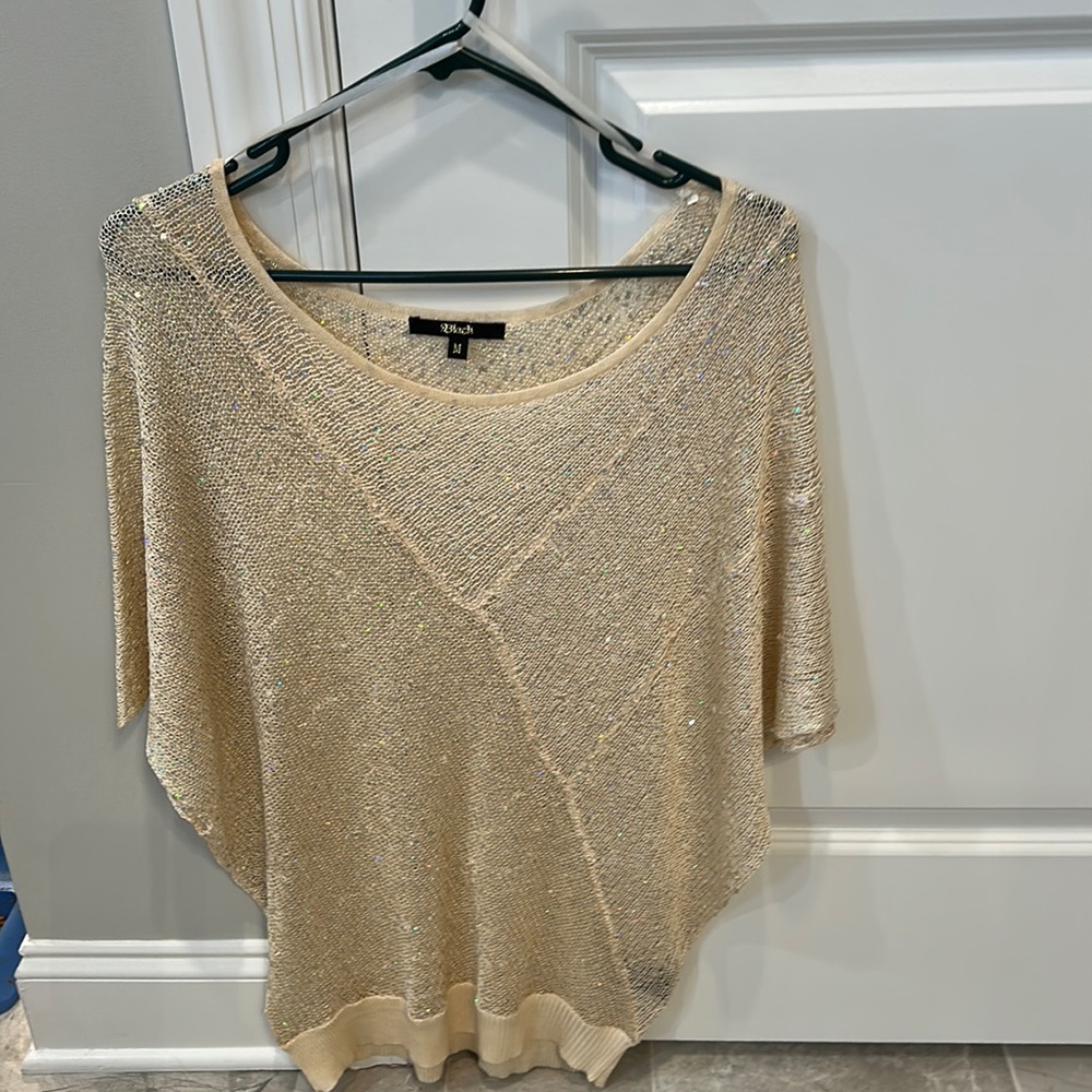 BLACK iridescent sequin top Size M